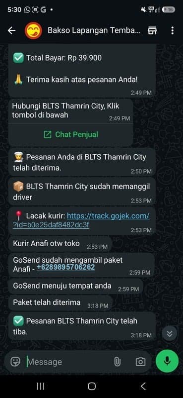 Chat WhatsApp berisi status pesanan sedang disiapkan